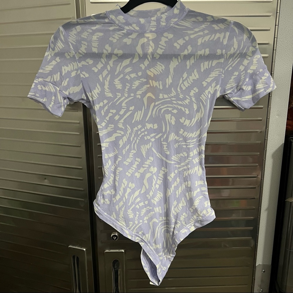 Skims short sleeve